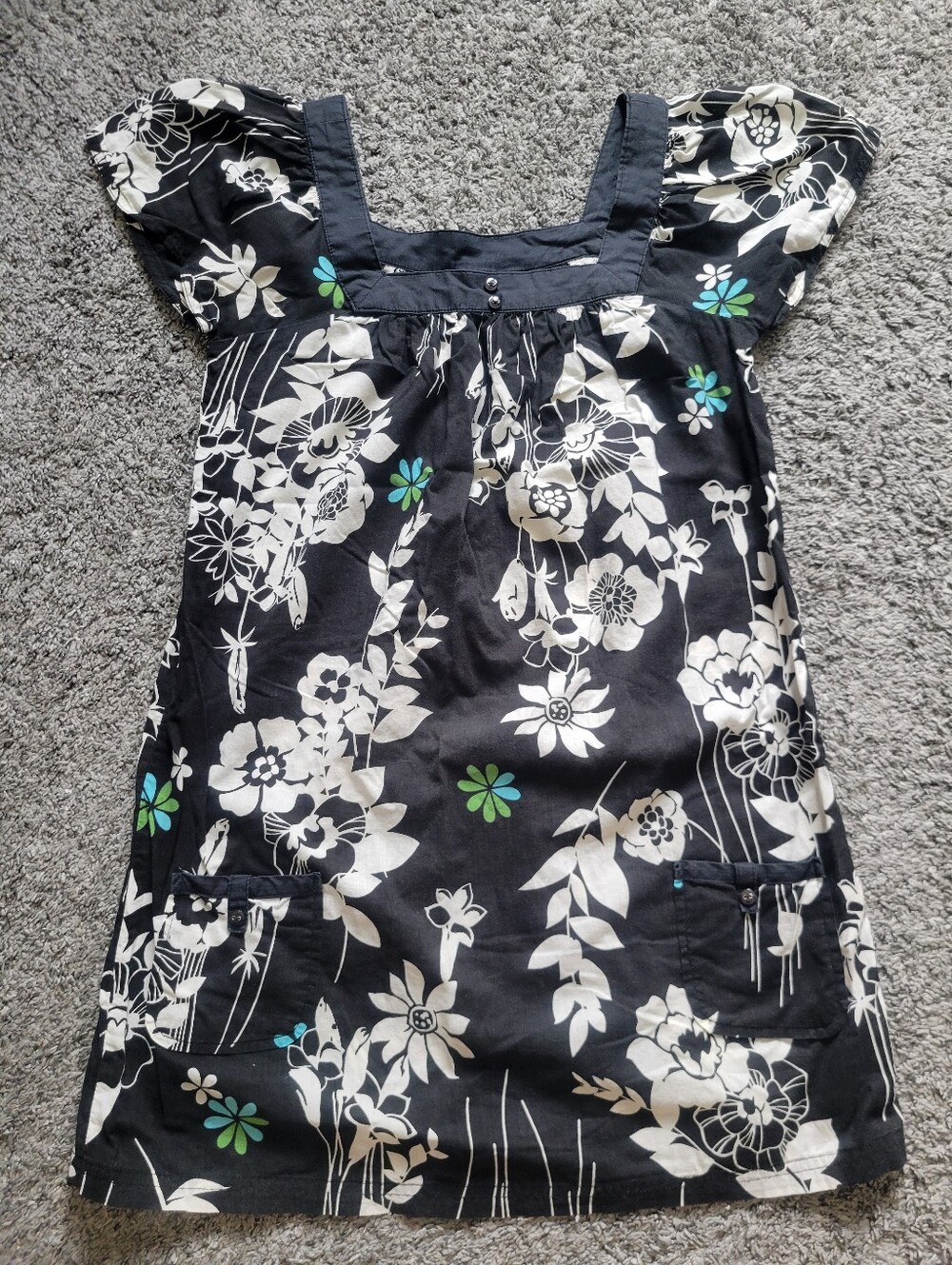 Roxy Black and White Floral Dress with Teal & Green Accents Size Xsm